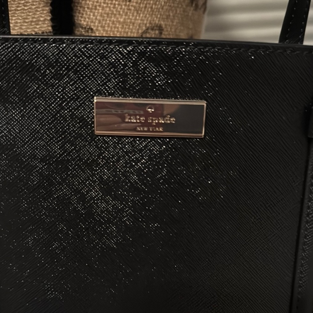 Kate Spade Black Shoulder Bag Sleek Design - Picture 2 of 3